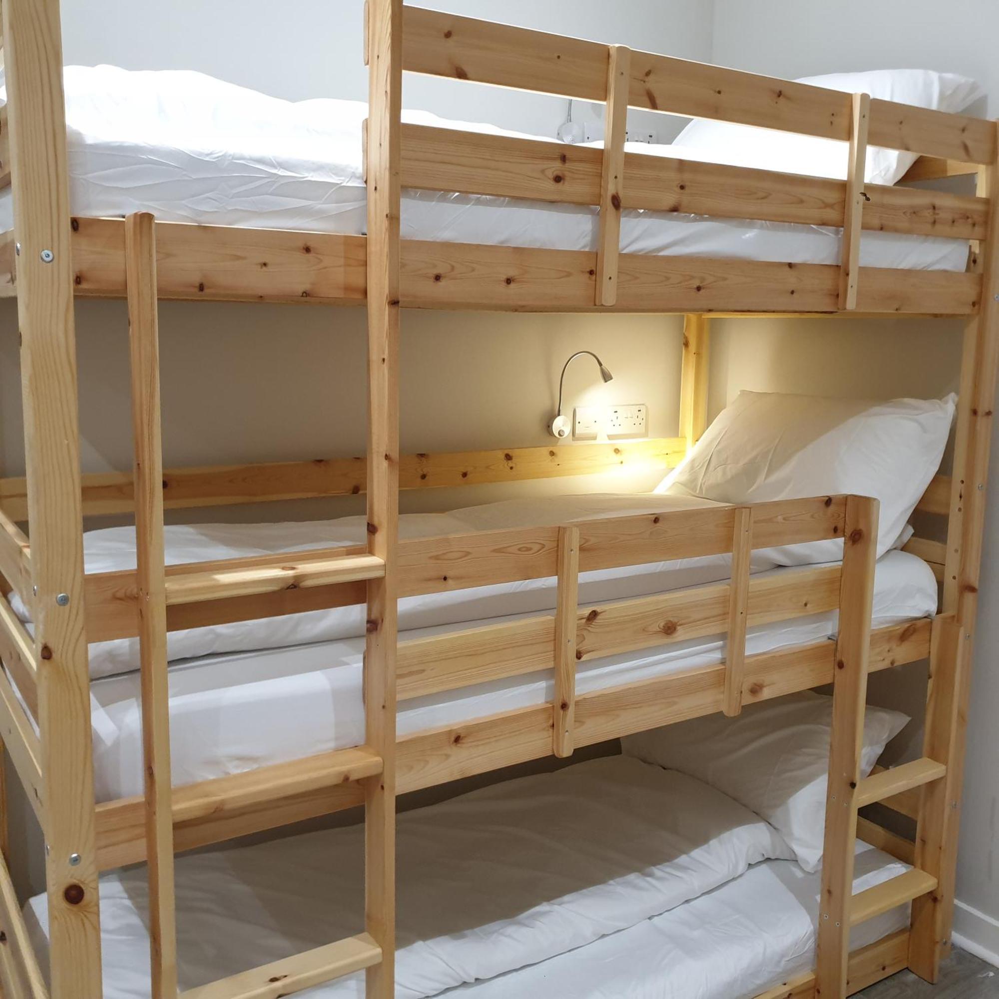 Matrix Hostel EDI Eksteriør bilde